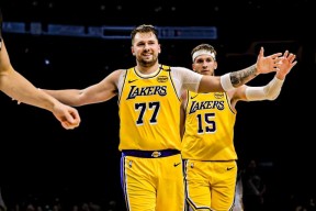 壹号娱乐- 日本队带队取胜！，东契奇重要时刻比赛规则变更引发球迷热议