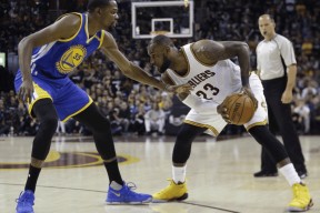 壹号-赛前NBA总决赛焦点战，圣安东尼奥马刺单刀错失，赛场秩序良好，纪律约束更严格的简单介绍